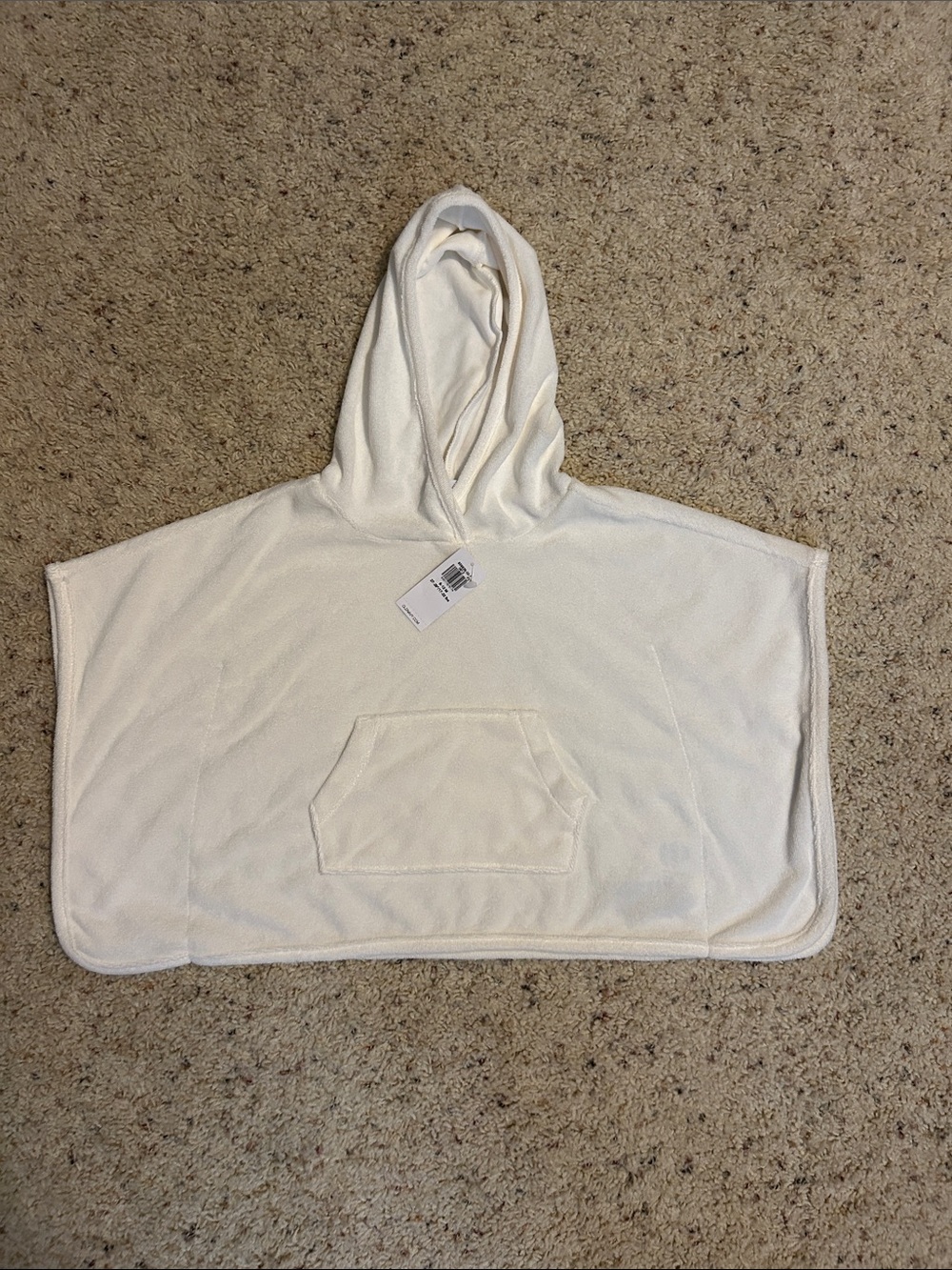 Infant Hooded Poncho with Front Pocket